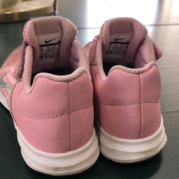 Pink Nike sneakers - Picture 4 of 5